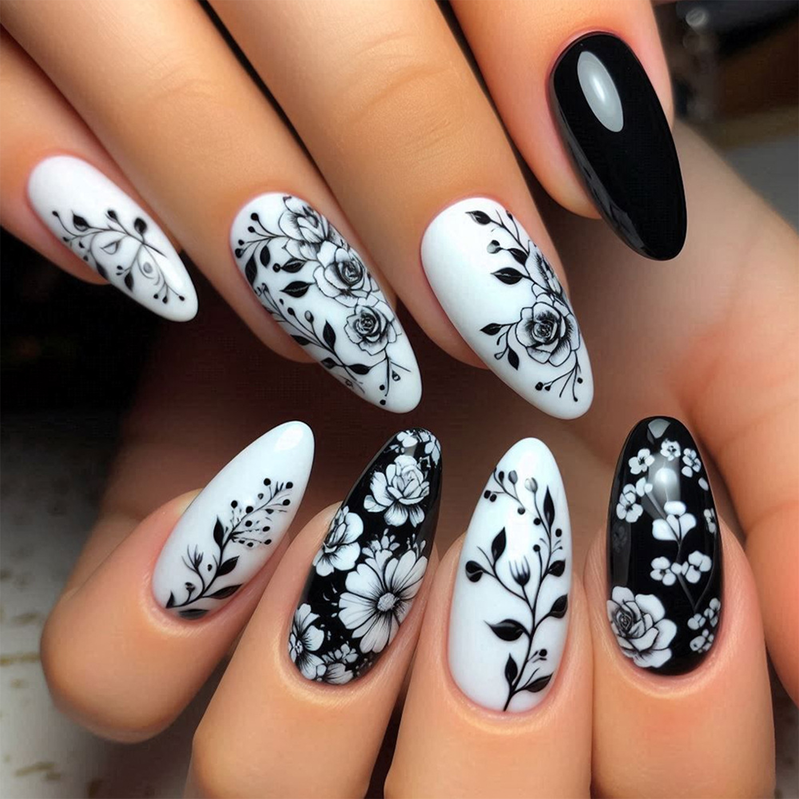24Pcs Almond Fake Nails Black/ - Pressed Flower Art บทวิจารณ์และราคา