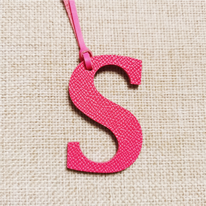 English Letter O P Q R S T Alp - Monogram Keychain Leather บทวิจารณ์และราคา