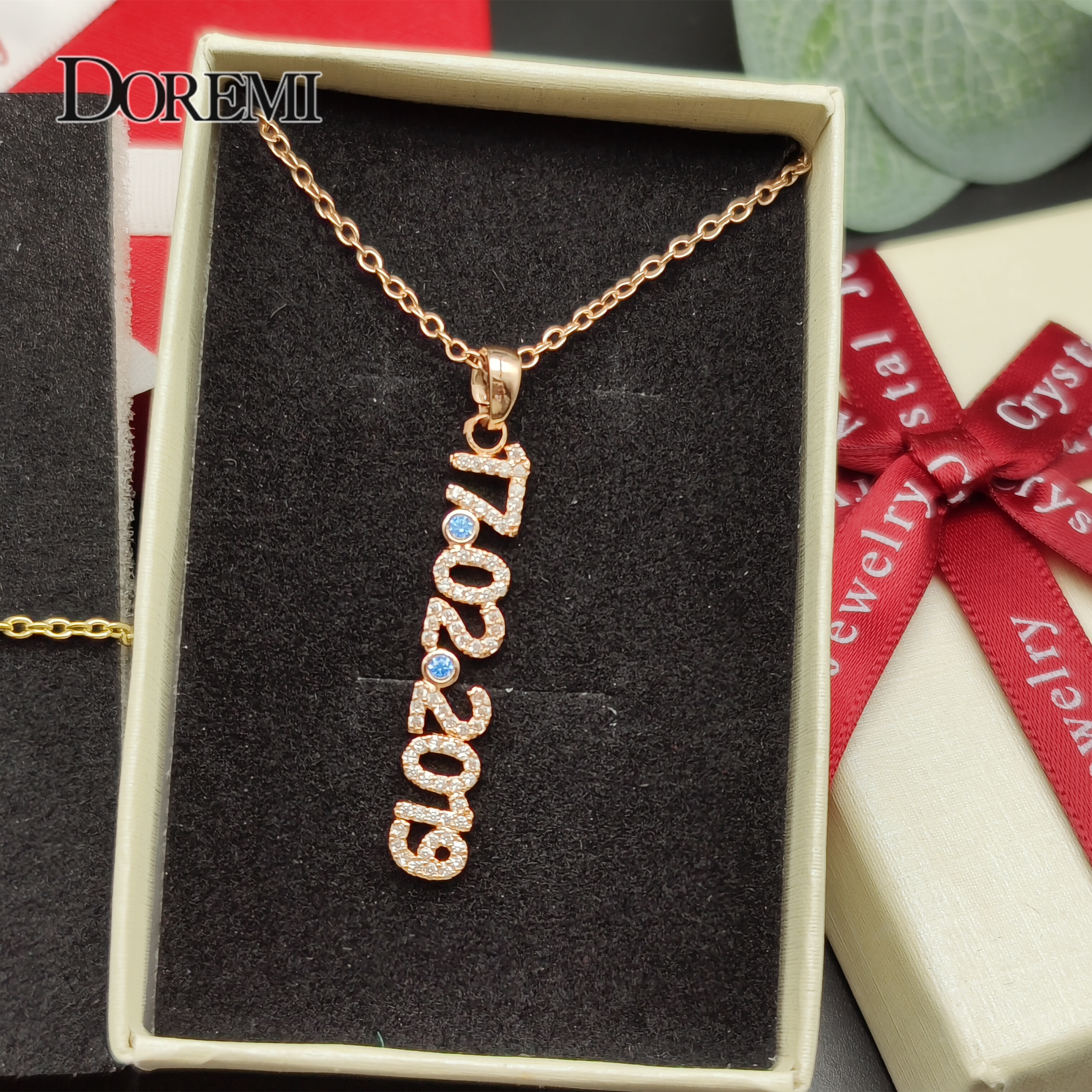 DOREMI New Crystal Name set Je - Name Necklace Custom บทวิจารณ์และราคา