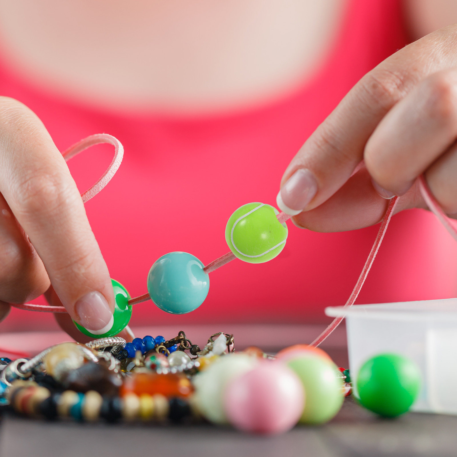 100Pcs DIY Tennis Beads Bracel - Coordinates Bracelet บทวิจารณ์และราคา