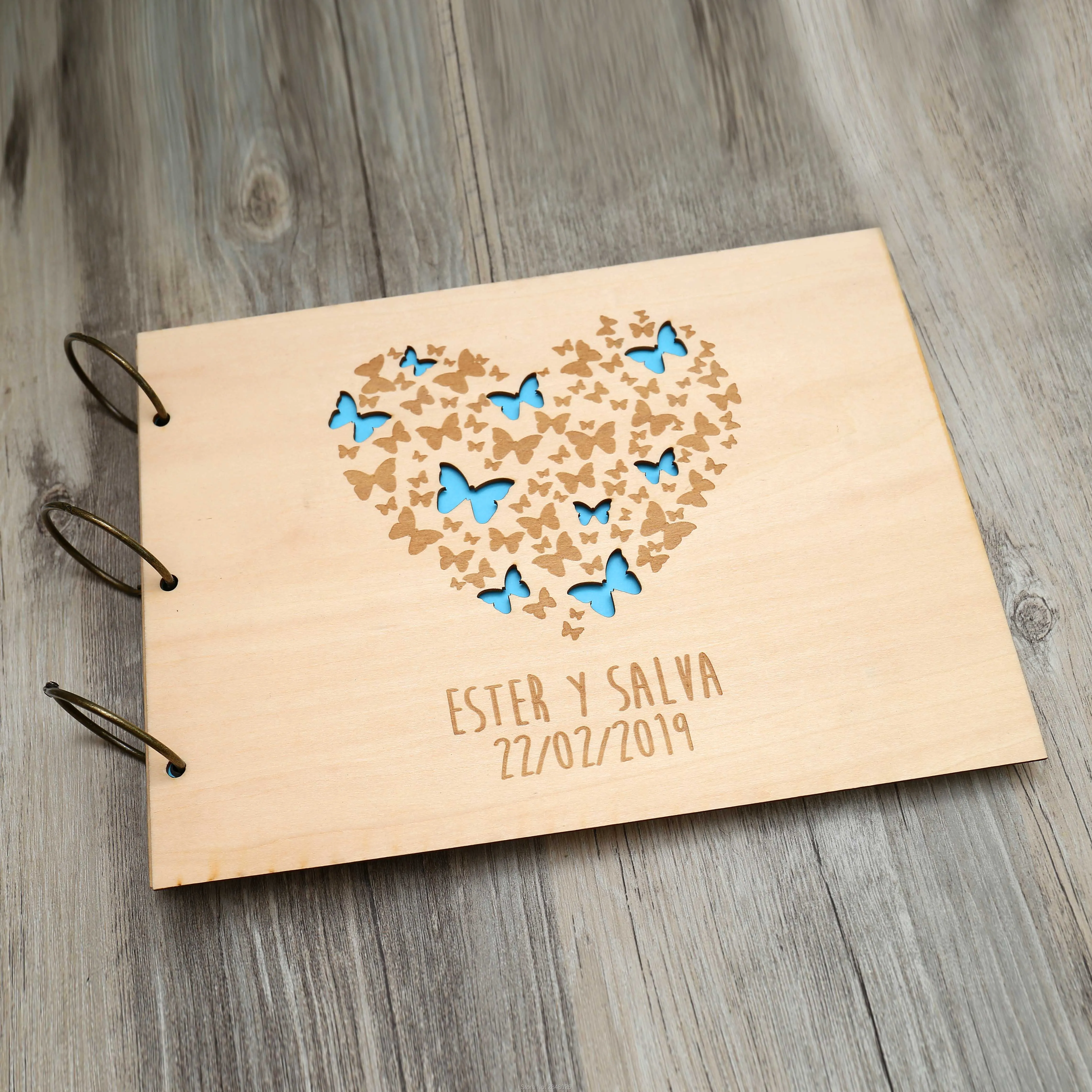 Rustic engraved  Heart  weddin - Custom Photo Book บทวิจารณ์และราคา